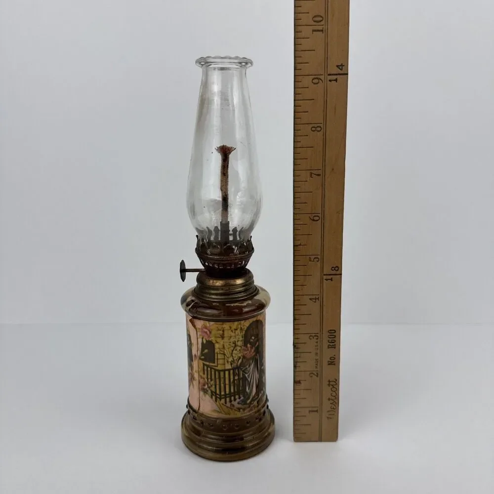 Vintage Oil Lamp Amber Glass Made in Hong Kong Jesus Knocking On The Door 1970s